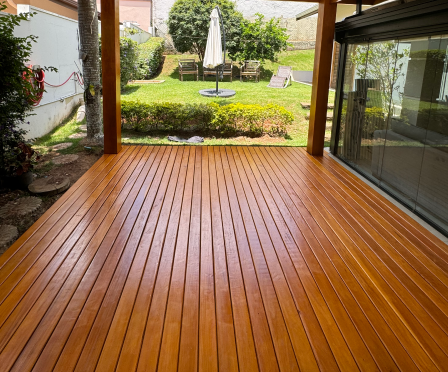 Decks de Madeira | Pergolatto Coberturas Decks de Madeira | Pergolatto Coberturas